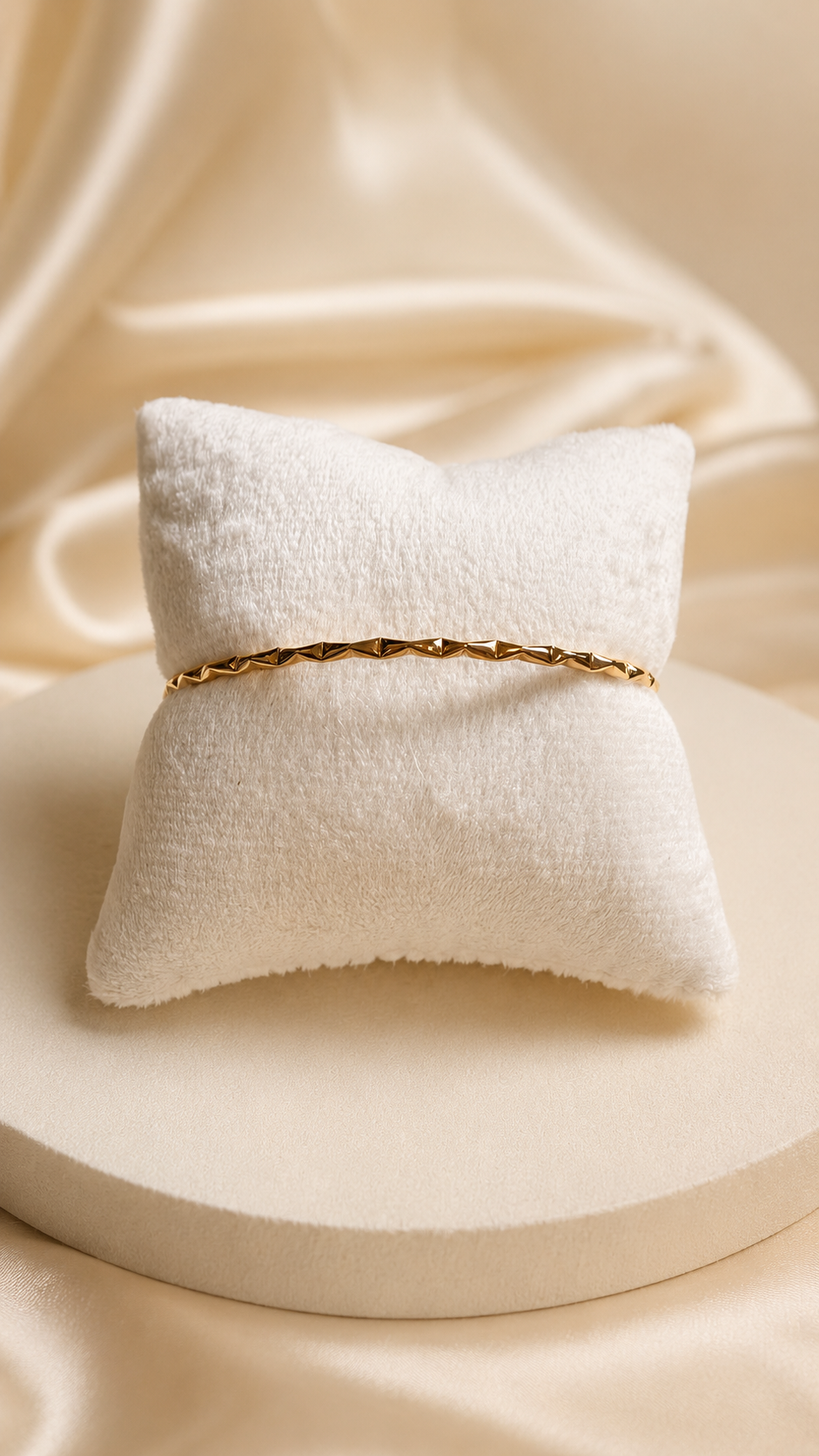 Bracelete Torcido Ouro